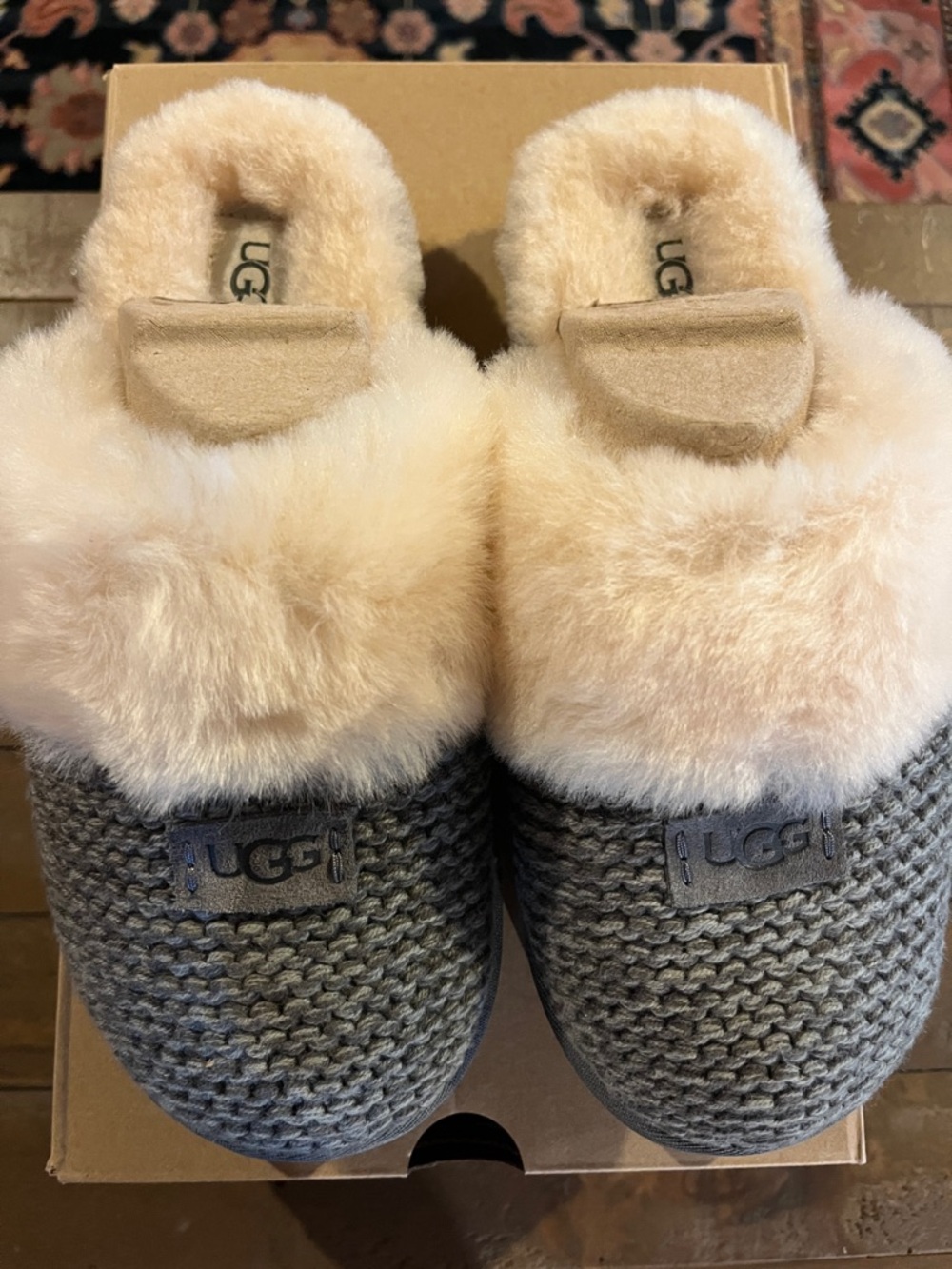 BIB UGG cozy knit slippers size 7